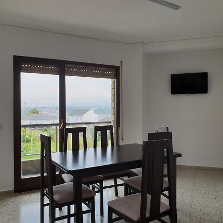 Apartamentos O Cargadeiro 리바데오 외부 사진