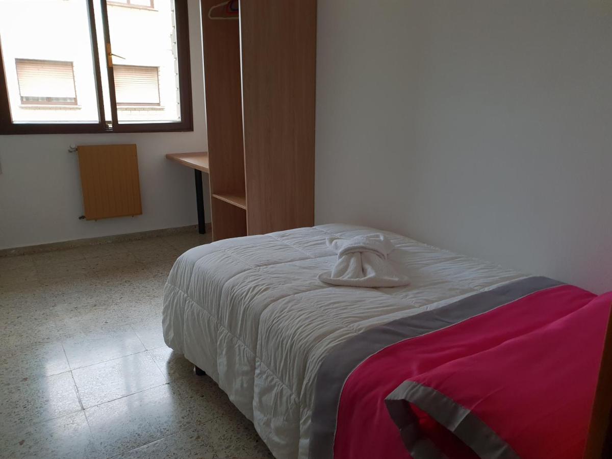 Apartamentos O Cargadeiro 리바데오 외부 사진